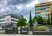 1129m² offices for sale in Madrid, in the area of Valverde, Calle de María Tubau photo