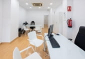 Local comercial en venta con 60m² en Granada, en la zona de San Lázaro, Calle Doctor Guirao Gea foto