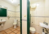 Local comercial en venta con 60m² en Granada, en la zona de San Lázaro, Calle Doctor Guirao Gea foto
