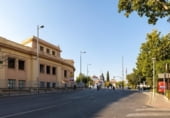 Local comercial en venta con 60m² en Granada, en la zona de Barrio del Hospital Real, Avenida de la Constitución foto