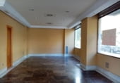 Local comercial en venta con 94m² en Valladolid, en la zona de Huerta del Rey, Calle Mieses foto