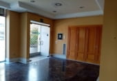 Local comercial en venta con 94m² en Valladolid, en la zona de Huerta del Rey, Calle Mieses foto