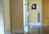 Local comercial en venta con 94m² en Valladolid, en la zona de Huerta del Rey, Calle Mieses foto