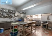 766m² building for sale in Lanjarón, Calle Capilla photo