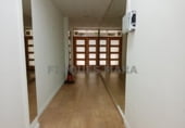 Local comercial
en venda
amb 155m² a Sant Boi de Llobregat, a la zona de Vinyets i Molí Vell, Carrer del Tres d'Abril foto