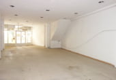 328m² commercial premises for sale in Alcalá de Guadaíra, Plaza El Paraíso photo