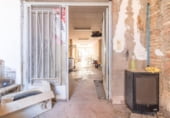 Local comercial en venta con 151m² en Carlet, Calle de la Corbella foto