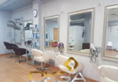 Peluqueria en venta con 114m² en Villarreal, Calle del Río Ebro foto