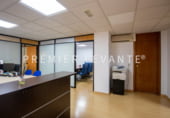 176m² bureau pour vente à Alicante, Calle General Lacy photo
