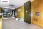 260m² commercial premises for sale in Granada, Calle Pío Baroja photo