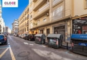 260m² commercial premises for sale in Granada, Calle Pío Baroja photo
