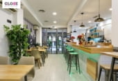 135m² cafétéria pour vente à Grenade, dans le quartier de Sagrario, Calle Tundidores photo