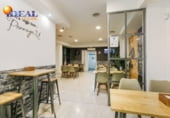 135m² cafétéria pour vente à Grenade, dans le quartier de Quartier de la Madeleine, Calle Buensuceso photo
