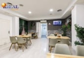 135m² cafétéria pour vente à Grenade, dans le quartier de Quartier de la Madeleine, Calle Buensuceso photo