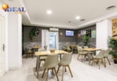 135m² cafétéria pour vente à Grenade, dans le quartier de Quartier de la Madeleine, Calle Buensuceso photo