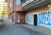 80m² commercial premises for sale in Ponferrada, Carretera a los Barrios de Salas photo