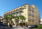 2272m² hotel for sale in Lloret de Mar, Carrer Jardins photo