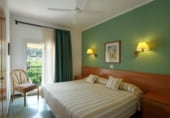 2272m² hotel for sale in Lloret de Mar, Carrer Jardins photo