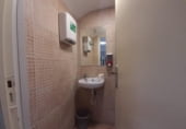 109m² bar for sale in Cáceres, Calle Marte photo
