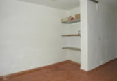 105m² commercial premises for sale in Barberà del Vallès, Carrer de Sant Jordi photo