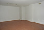 105m² commercial premises for sale in Barberà del Vallès, Carrer de Sant Jordi photo