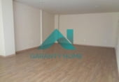 100m² commercial premises for sale in Cáceres, Plaza Suecia photo