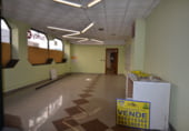 Local comercial en venta con 233m² en Plasencia, Travesía Francisco de Orellana foto