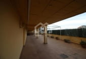 Restaurante en venta con 1195m² en Tarrasa, Carrer de Baix Riera foto