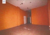 100m² commercial premises for sale in Cáceres, Avenida de Alemania photo