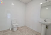 135m² locaux commerciaux pour vente à San Roque, Avenida Ciro-Gil photo