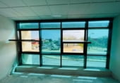 Oficina en venta con 61m² en Mairena del Aljarafe, Avenida Rodrigo de Triana foto