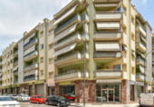 Local comercial
en venda
amb 300m² a Reus, a la zona de Horts de Miró, Carrer de la Maria Antònia París foto