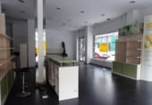 90m² commercial premises with tenants for sale in Salamanca, in the area of Laborers, Plaza de Gabriel y Galán photo