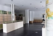 90m² commercial premises with tenants for sale in Salamanca, in the area of Laborers, Plaza de Gabriel y Galán photo