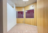 Local comercial en venta con 54m² en Santa Coloma de Gramenet, Carrer de Milà i Fontanals foto