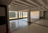 Local comercial en venta con 360m² en Sahagún, avenida de fernando de castro, 24320 foto