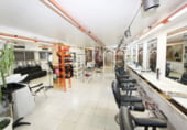 Local comercial
en venda
amb 130m² a Sevilla, a la zona de Encarnación-Regina, Plaza la Encarnación foto