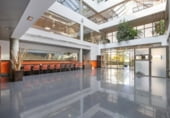 2329m² building for sale in Granada, in the area of Lakes Cross, Calle Padre Francisco Palau y Quer photo
