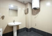 2329m² building for sale in Granada, in the area of Lakes Cross, Calle Padre Francisco Palau y Quer photo