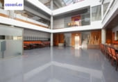 2329m² bureaux pour vente à Grenade, Calle Benjamin Franklin photo