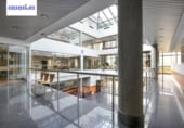 2329m² bureaux pour vente à Grenade, Calle Benjamin Franklin photo