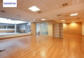 2329m² bureaux pour vente à Grenade, Calle Benjamin Franklin photo