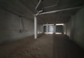 421m² commercial premises for sale in Liria, Plaza de la Barceloneta photo