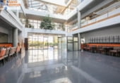 2329m² bureaux pour vente à Grenade, 15 photo