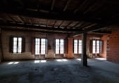 Local comercial Industrial
en venda
amb 605m² a Toral de los Vados, LE-611 foto