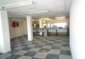 Local comercial en venta con 310m² en Santander, Avenida de Valdecilla foto