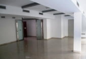 Local comercial en venta con 329m² en Martorell, Carrer de Vistalegre foto