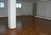 Local comercial en venta con 120m² en Cuéllar, Avenida de la Toros foto