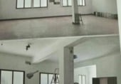 280m² commercial premises for sale in Torre de Santa María, Calle Garrias photo