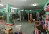 Local comercial en venta con 137m² en Tarrasa, Carrer de Cantàbria foto